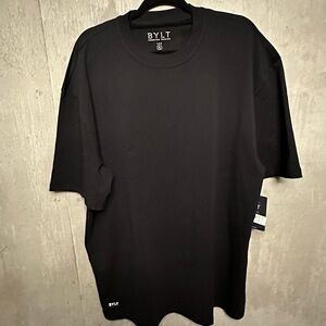 NWT Bylt Basics Lux Tee (amazing fit & quality)